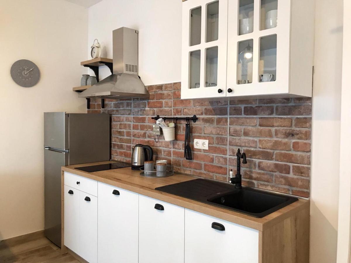 Apartmani Rina Donja Jagodnja Buitenkant foto