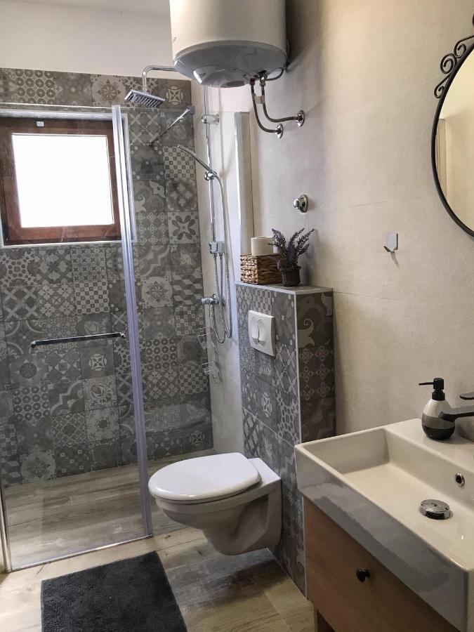Apartmani Rina Donja Jagodnja Buitenkant foto